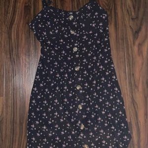 Cute black floral sundress from American Eagle, size medium